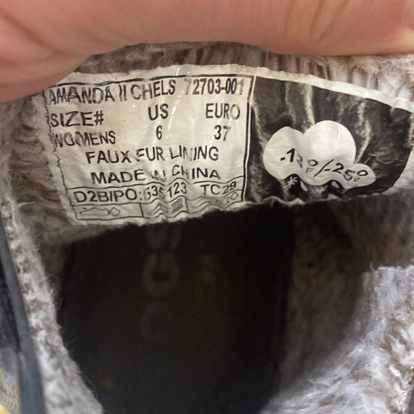 Bogs Amanda Chelsea Black Rain Boots - Picture 6 of 6